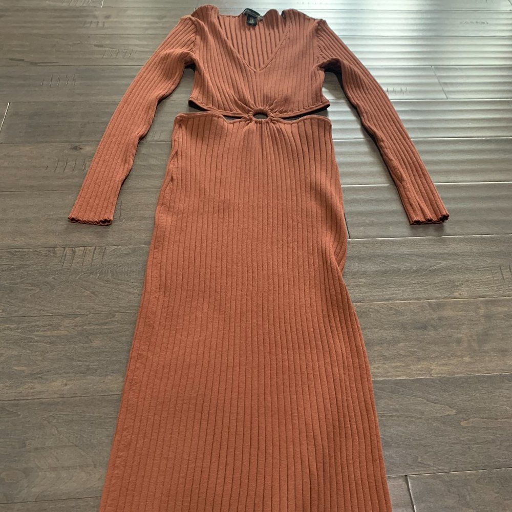 House of Harlow 1960 Brown Rib Knit sweater midi dress with cut out sz M